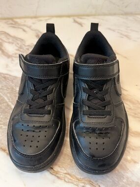 Nike Kids Black Hook-and-Loop Athletic Sneakers